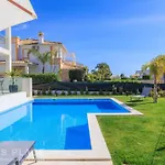 Modern 5br Villa-private Pool-walk To & Oura-10 Guests By Misha's Place 알부페이라