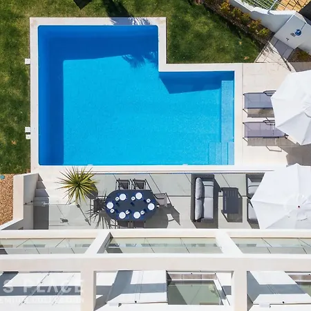 Alba - Premium By Misha's Place Βίλα Αλμπουφέιρα