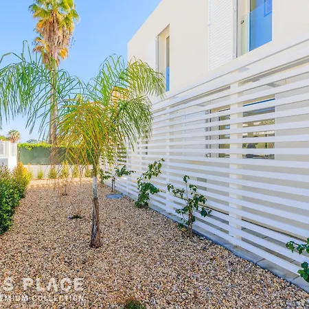 Modern 5br Villa-private Pool-walk To & Oura-10 Guests By Misha's Place 빌라